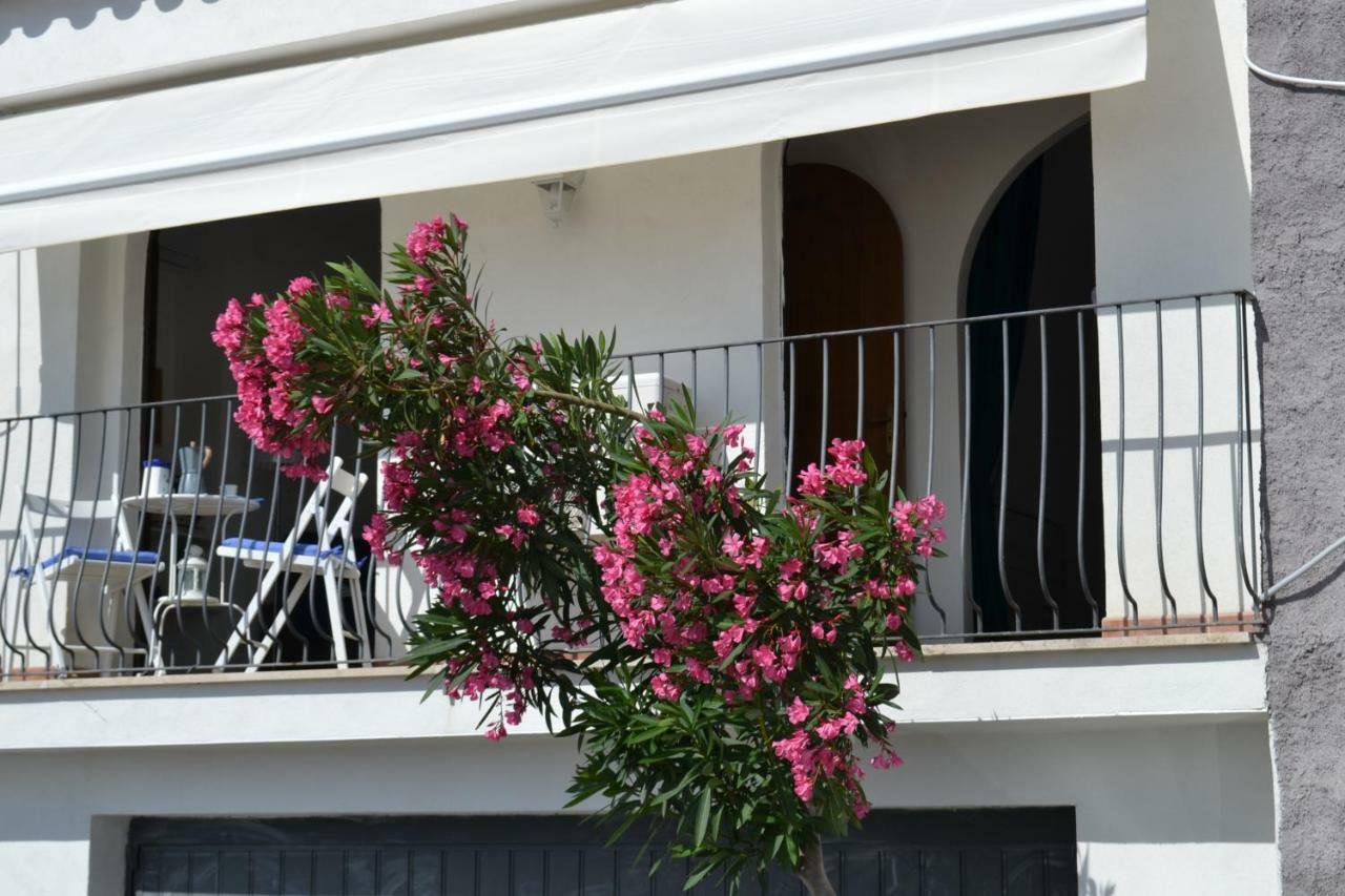 Charming Place 2 ตาออร์มินา ภายนอก รูปภาพ